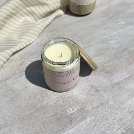 Casa De Rosas Scented Candle