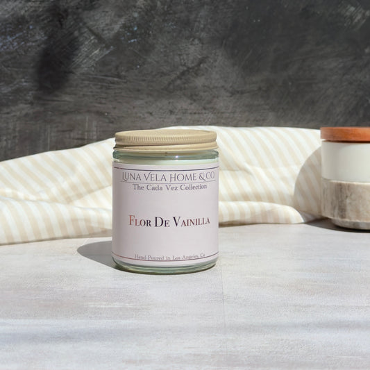 Flor De Vainilla Scented Candle