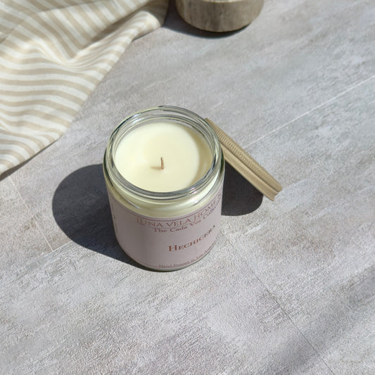 Hechicera Scented Candle